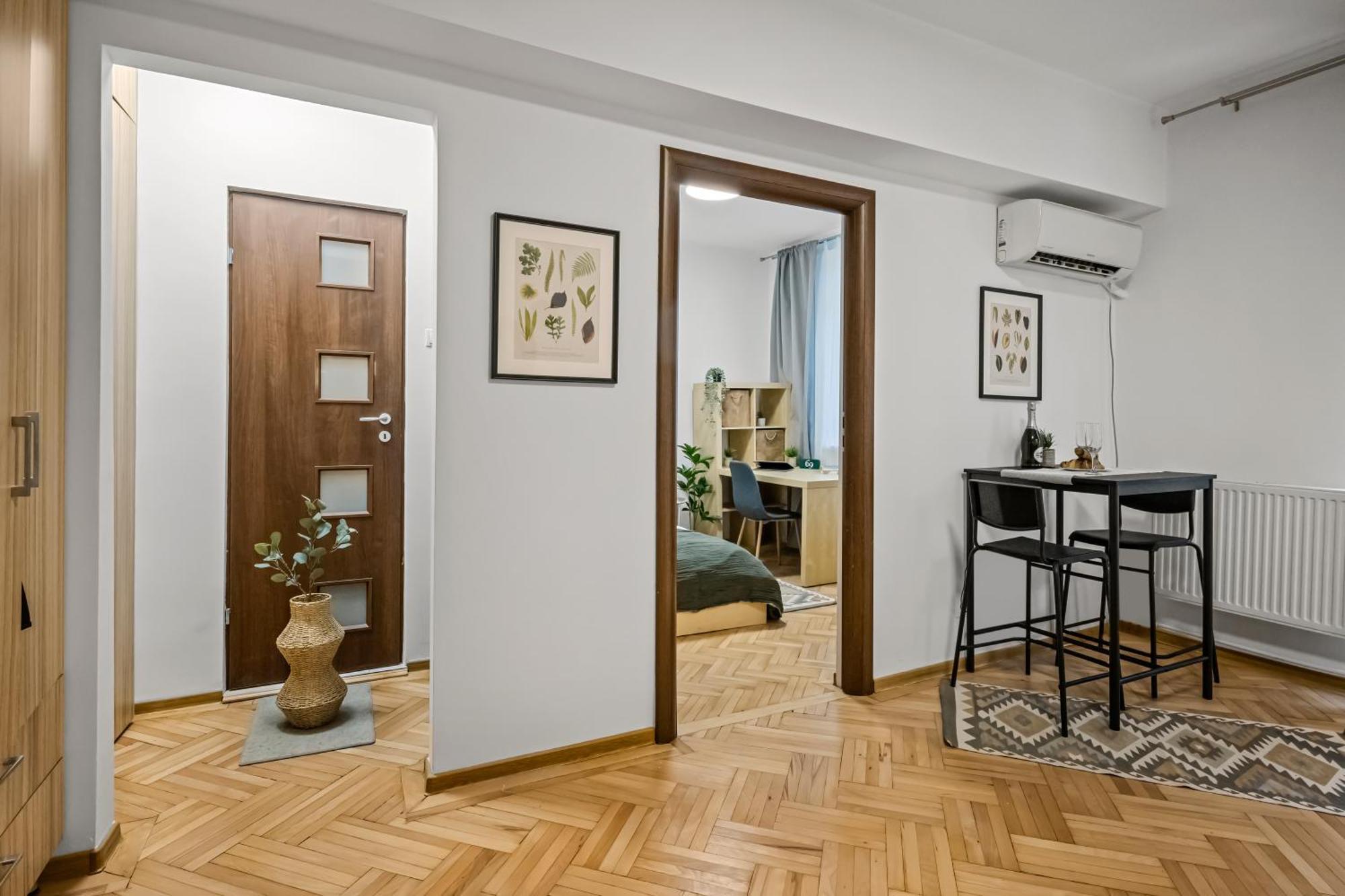 Earthy Escape - Central Apt With Balcony Bukareszt Zewnętrze zdjęcie